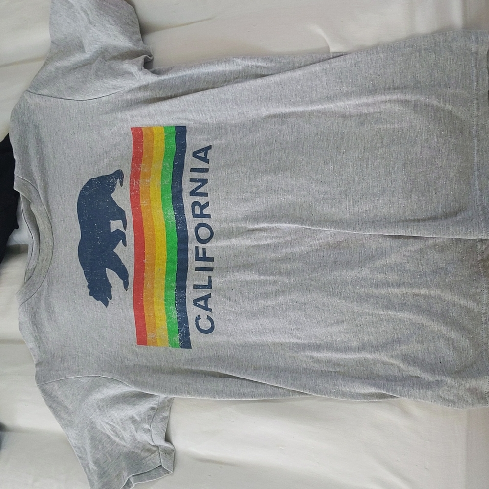 Pride California Men's Shirt Size M